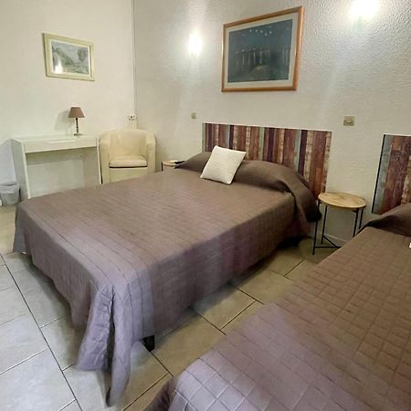 Hotel Alexander แปร์ปินญอง ภายนอก รูปภาพ